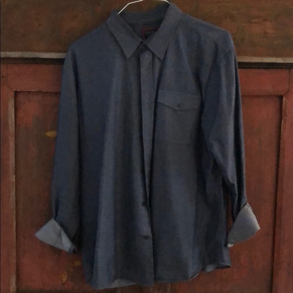 XL Untuckit shirt